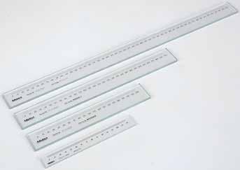 5+L/1000)µm, L = Measured length (mm) Glass material: Low expansion glass Thermal expansion coefficient: 8x10-8 /K Graduation: 1mm Graduation thickness: 4µm Mass: 0.75kg (250mm), 1.