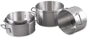 STOCK POTS & SAUCE POTS In today s commercial kitchen you can only be as efficient as your tools.