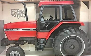 #114 $ Ertl 1/16 Case-IH 7130 Magnum with Imprint for the Strausbourg Edition 1990 Trade Fair in France.