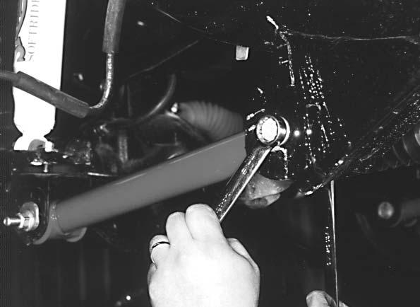 Picture #6 NOTE: For Best handling and steering, it is recommended to install the replacement adjustable track bar (Part# TBA10) shown on pg 8. Outboard 8.