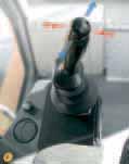 6 5 2 1 3 4 Ergonomic control The travel speed is continuously variable within the 2 speed