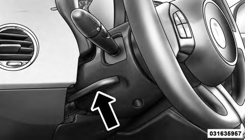 118 UNDERSTANDING THE FEATURES OF YOUR VEHICLE Rear Windshield Washer Operation Push the windshield wiper/washer lever toward the instrument panel to activate the rear washer.
