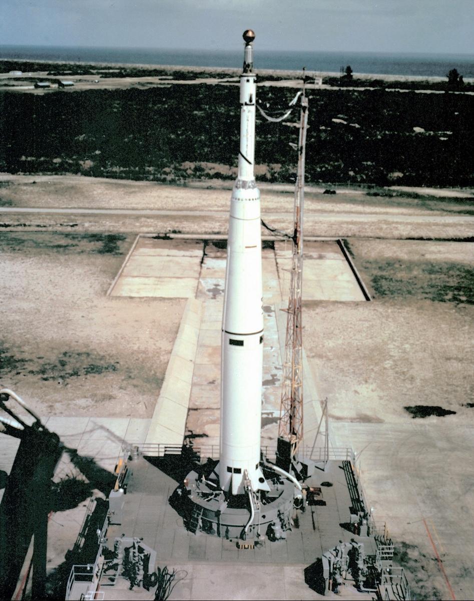 Thor Delta has similar shape and markings to Thor-Able. The same induction stabilized model rocket plan applies. The model may be scaled up to larger body tube diameters for larger diameter motors.