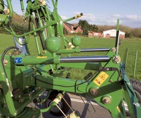 22/10 with transport running gear are the ideal machines to operate behind lowhorse power
