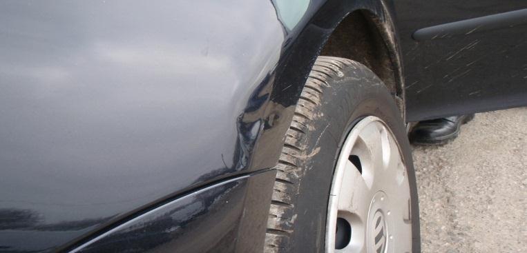 What is fair wear and tear? Fair wear and tear occurs when normal usage causes deterioration to a vehicle, and is not to be confused with damage.