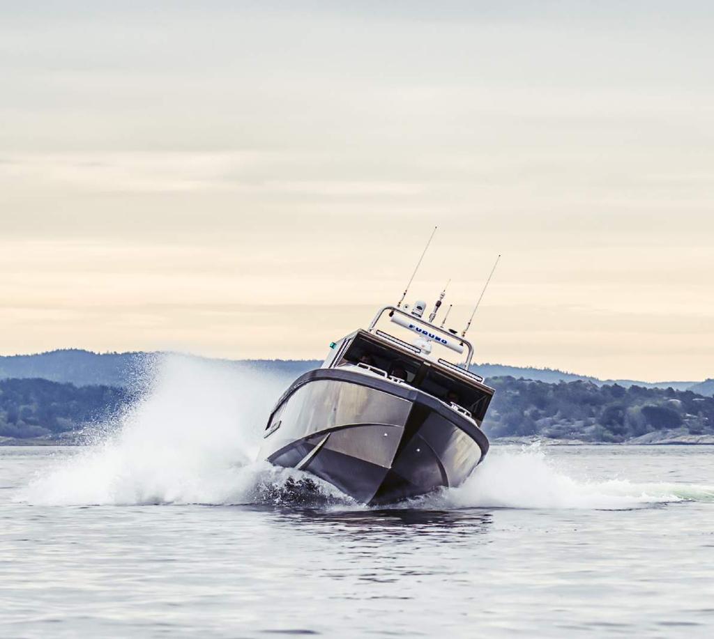 Swede Ship 40 - An exclusive, fast, quiet, seaworthy and practical aluminum boat with exceptional maneuverability. The boat is designed and equipped for transports and overnight stays all year round.