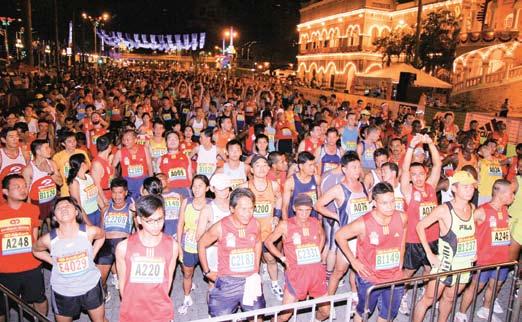 Mac 2008 AmBank Kuala Lumpur International Marathon (KLIM) 2008 menarik 9,920 peserta dari 42 negara yang bertanding dalam 10 kategori, satu rekod baru