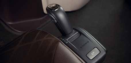 Safety and performance at your fingertips Fully Integrated Driver Display Shifter Postion Volvo I-Shift Seat Mounted Detroit DT12 No Column Mounted Gear Selector Postions Reverse, Neutral, Drive,