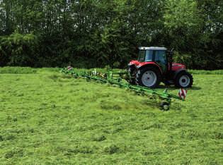 indispensable. Spread to the left, spread to the right: The hydraulic headland spread system is included, of course, in the standard equipment.