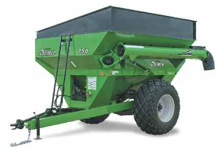 750 Model Grain Cart OPTIONAL FEATURE ON 750 MODEL GRAIN CARTS Features 1000 RPM PTO. 14" diameter balanced auger with 5/16" flighting and Posi-Lock connection.