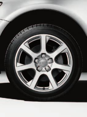 20" 10-spoke summer wheel and tire package Enhance the dynamic appearance of the Q5 with Brilliant Silver 10-spoke wheels. Available in an Audi summer wheel and tire package.