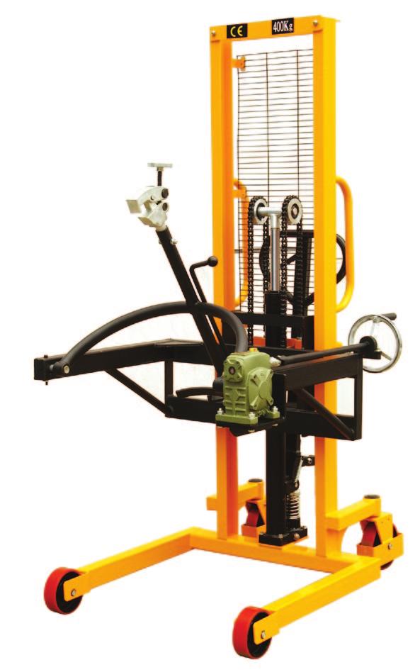 drum, lift, rotate and discharge the contents safely at height. Lift is performed hydraulically by handle and pedal and rotation mechanically via a hand wheel.