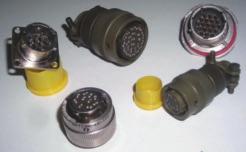 CIRCULAR CONNECTORS Connectors designed to meet the requirements of MIL- C-5015 and MIL-C-26482; bayonet or threaded coupling system.