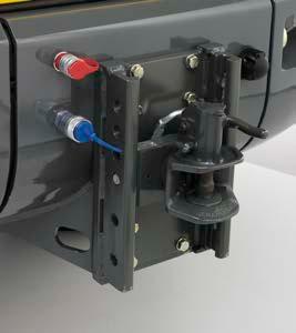 Attractive duo: Trailer coupling in combination with a pressure braked system.