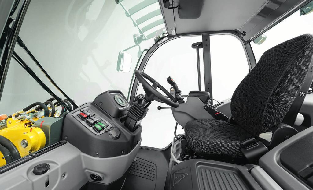Everything under control inside. Everything in view outside. With the Kramer cab Design, comfort, ergonomics and functionality can be seen in every detail.