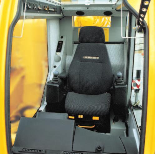 Crane operator s seat with pneumatic lumber support and headrest Operator-friendly armrest-integrated controls, vertically and horizontally adjustable master switch