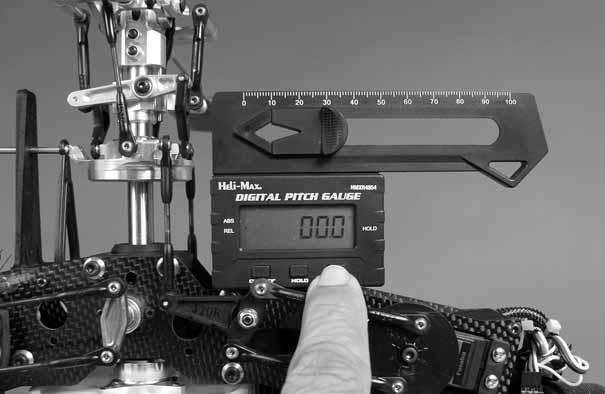OPERATION For the most accurate pitch reading, the Heli-Max Digital Pitch Gauge should be reset so it is perpendicular to your helicopter s mainshaft.