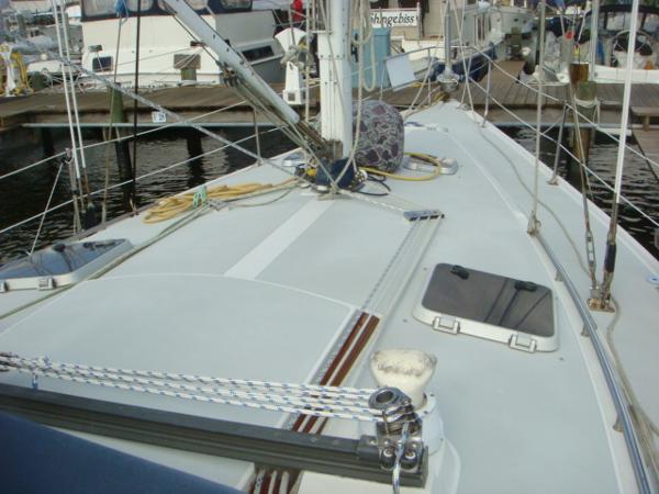 Catalina foredeck
