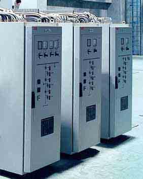 Control cubicle The auxiliary electrical units required for command input, warning, locking, etc. are accommodated in their own individual control cubicles.