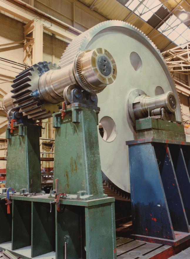 INTRODUCTION TO INDUSTRIAL GEARS AND THEIR LUBRICATION.