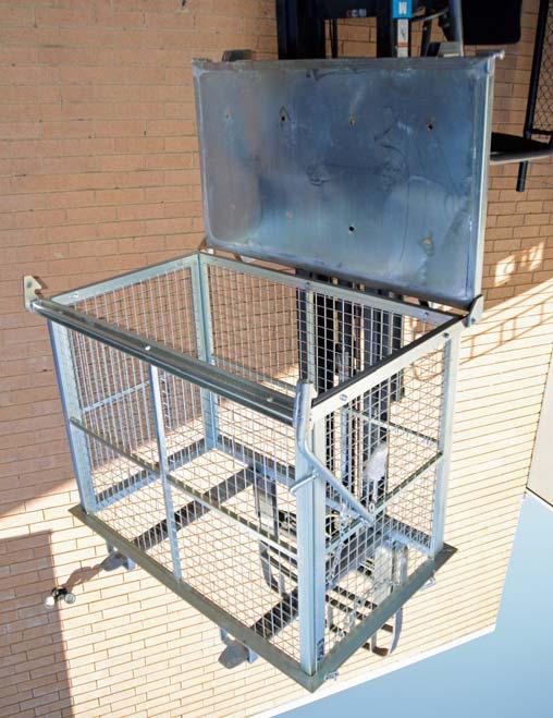 duty bin made for all types of waste Ideally suited to the recycling industry, the cage can be lifted by either a forklift or crane This bin is able to be transported either by forklifts or cranes
