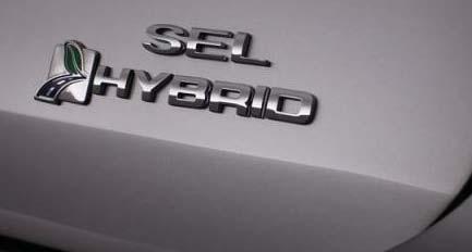 HYBRID VEHICLE IDENTIFICATION The C-Max Hybrid vehicles can easily be identifi ed by the Hybrid badges