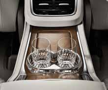 A massage function with five programs and three speeds, power-operated seat cushion extensions, extra-wide winged rear head restraints and superior legroom heighten the XC90 Excellence s