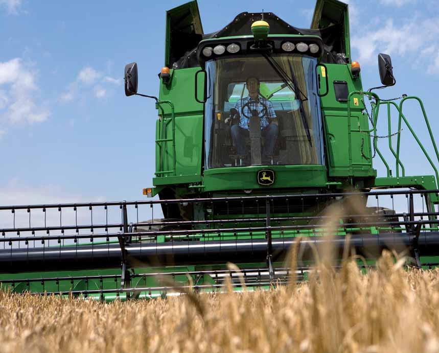 The DynaFlo II system was developed specifically to match the capacity of the S690 combine.