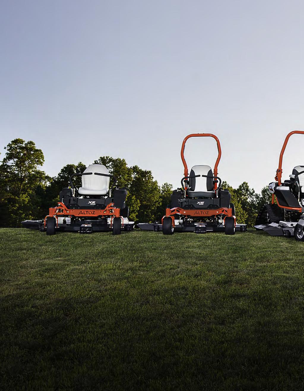 ALWAYS AHEAD Altoz zero-turn mowers are an evolution of cutting-edge design, performance and exceptional comfort.