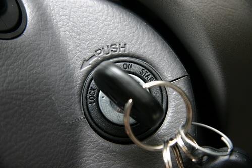 11) The Ignition Key. The ignition key is situated on the right side of the stalk. Ignition key has to be cranked or turned 3 movements to the right.