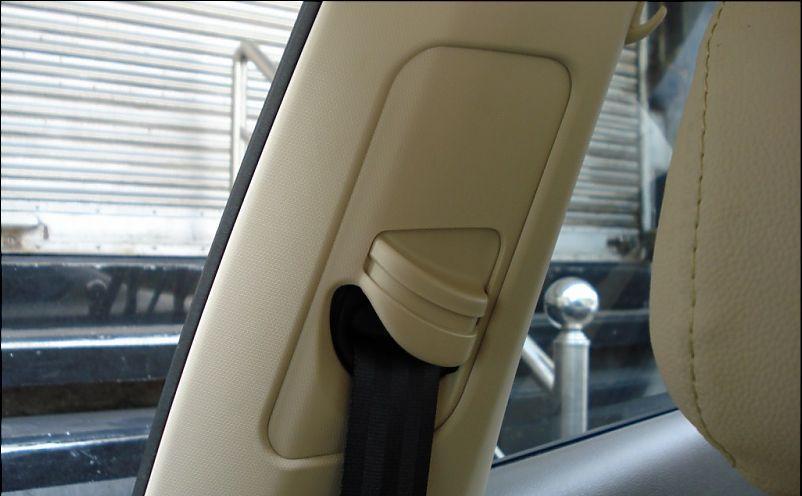 height adjustable seatbelts ensure comfortable