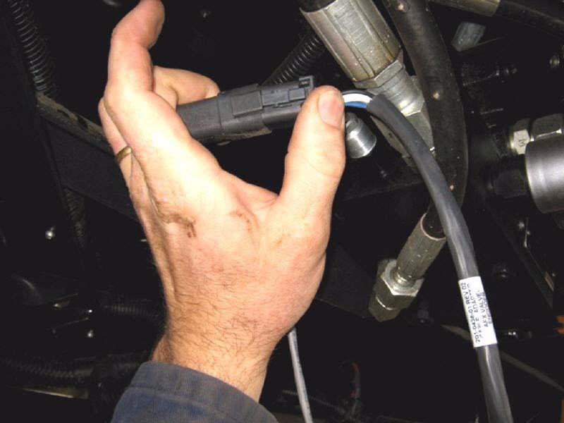 Steering Valve Connection 3.