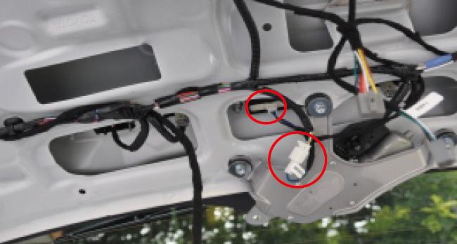 body plug. 15. Connect the supplied T-harness to the OEM latch motor.