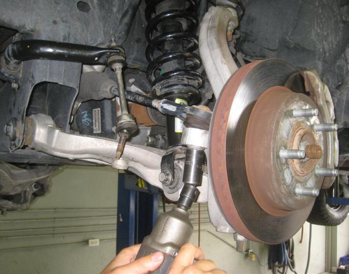 To begin installation, block the rear tires of the vehicle so that the vehicle is stable and can t roll backwards.