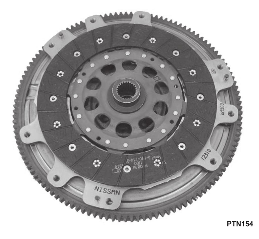 Dual Mass Flywheel and Clutch Starting in 2002, the QR25 and VQ35DE engines began using a newly designed "Dual Mass Flywheel." Design of the dual mass flywheel reduces drivetrain noise and vibrations.