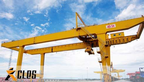 RMG Series Rail Mounted Gantry Crane Structure and Purpose of Rail-mounted Container Gantry Crane (RMG) RMG is mainly used for container loading and unloading, handling and stacking in the container