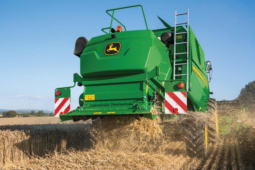 W330/W440 Compact Combines 13 Unrivalled grain tank capacity The large, completely enclosed grain tank of the W440 can hold up to 7600 l.