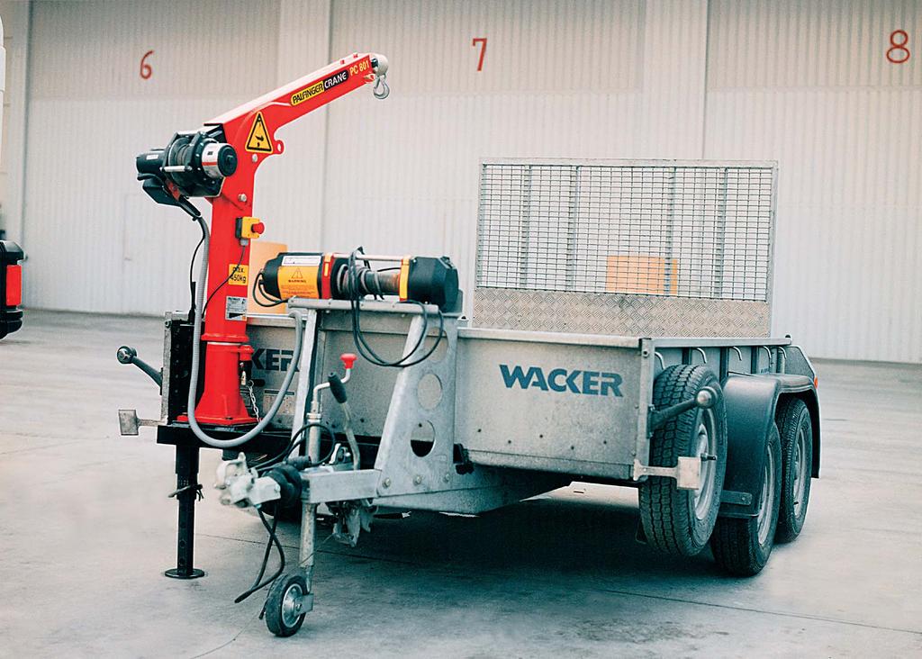 PC 801 Compact GOOD GOODS COME IN SMALL BUNDLES The PC 801 is PALFINGER s smallest crane model.