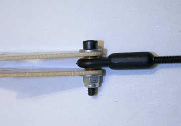 Picture 5: Aileron servo lever extension / example Thread the ball links onto the pushrod