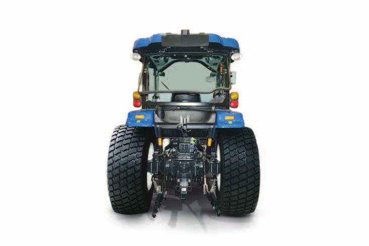 Hydraulic power and flexibility The rear linkage of Boomer EasyDrive tractors will lift up to 1600kg.