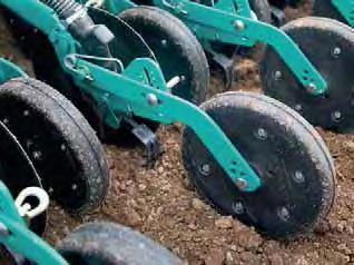 00) Parking stands to easily hitch and unhitch the seed drill s