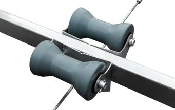 length of the boat in linear metres boat ~ 6,4 linear metres boat ~ 6,7 linear metres boat ~ 7,2 linear metres boat ~ 7,9 linear metres - additional keel roller - adjustable single side roller -