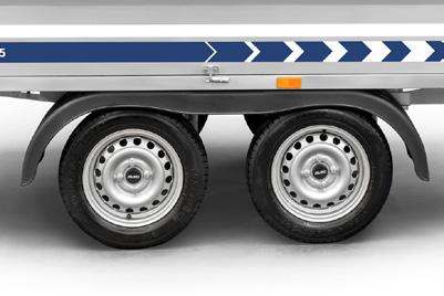 37 - Boat trailers for transporting yachts and boats - PP