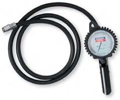 BT00565 Tape Measures 5m Tape Measure Extends & retracts with the push of a button Handy belt clip