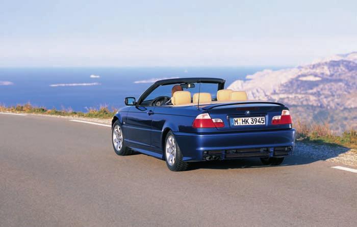 Aerodynamic package for the 3 Series Convertible. The same aerodynamic components are available for the BMW 3 Series Convertible as for the BMW 3 Series Coupé.