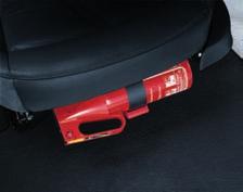 00 Powder-type fire extinguisher. Stowed ready to hand under the driver s seat.