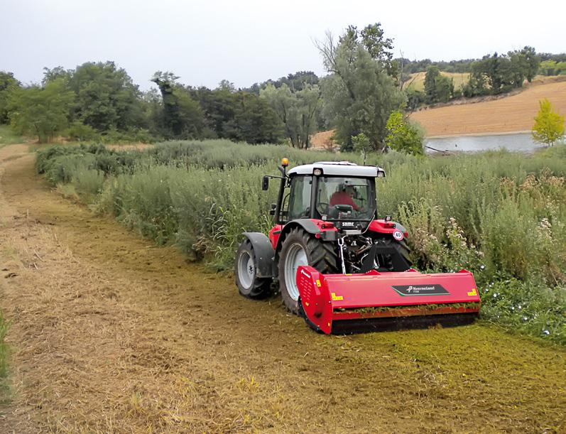 Kverneland Chopper FXN The Chopper for Specialists 20 Great versatility in all conditions The FXN range comprises Kverneland s largest and toughest grass and straw choppers for heavy-duty work on