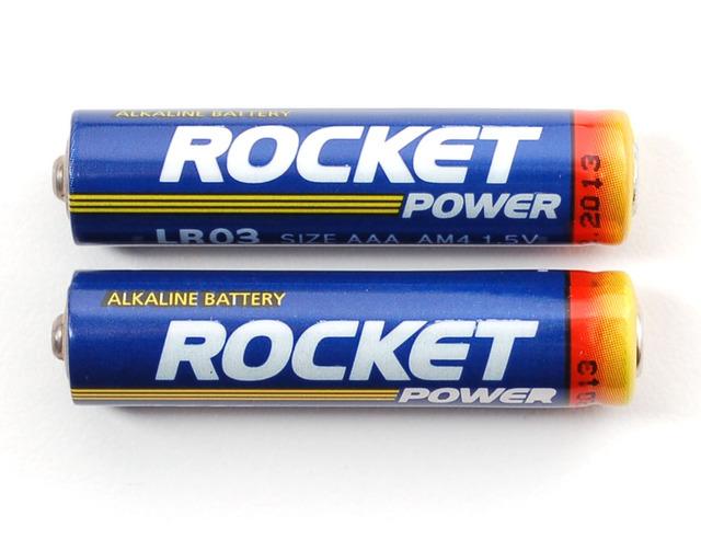 Alkaline Alkaline batteries are the most common batteries you will come across. They are the ones sold in every store, so they're great for projects that need to be 'user serviceable.