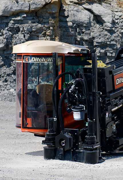 Optional cab features climate-controlled heat and air, for greater operator comfort and productivity.