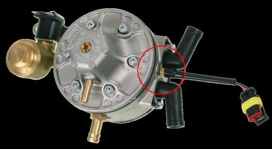 It is forbidden to use vacuum connection dedicated clamps for pressure hoses for security protection.